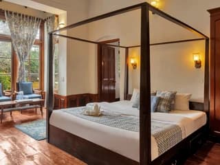 Bedroom 3 (Heritage Suites)